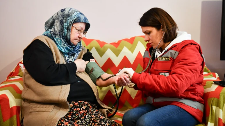 Kimsenin Kendini Yalnız Hissetmediği Bir Tepebaşı