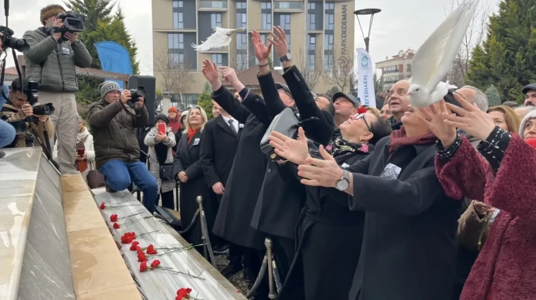 Uğur Mumcu 33. Yılında Eskişehir’de Anıldı: “Vurulduk Ey Halkım, Unutma Bizi”