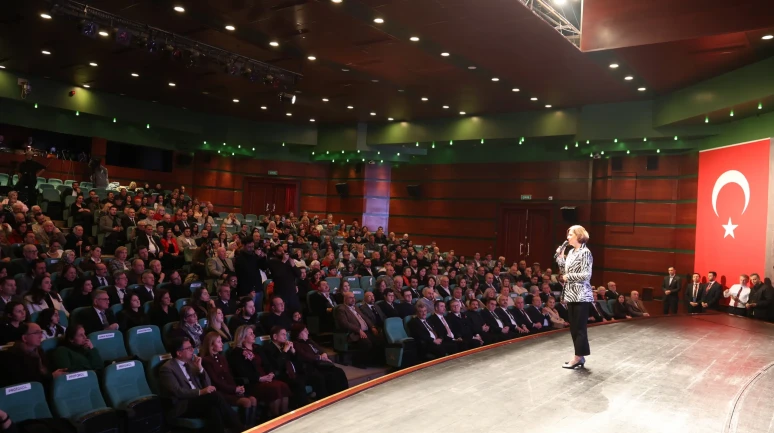 Asırlık Emeklere Saygı: Köklü Esnaflara Tarih Etiketi Takdim Edildi