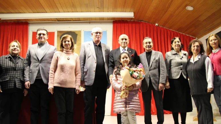 Yıldırım Kaya Eskişehir’de Okurlarıyla Buluştu: "Sözün Gölgesinde" Kitabı İmzalandı