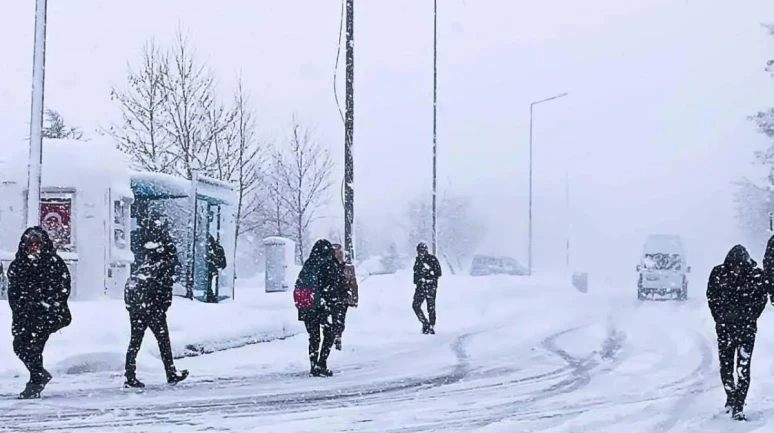 Bugün Eskişehir'de Okul Var mı Yok mu Tatil mi Son  Dakika Anadolu Üniversitesi?
