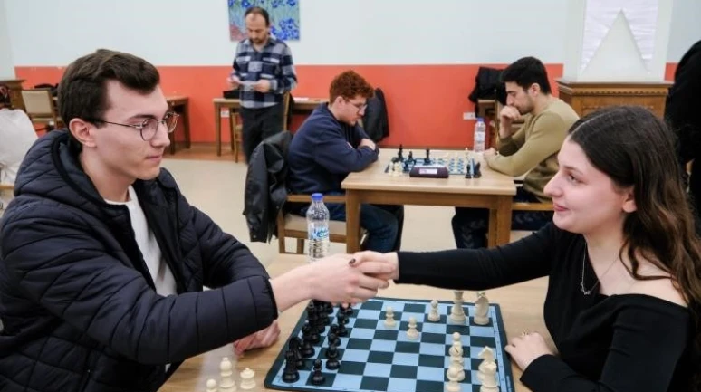 BŞEÜ’de Satranç Etkinliğine Yoğun İlgi