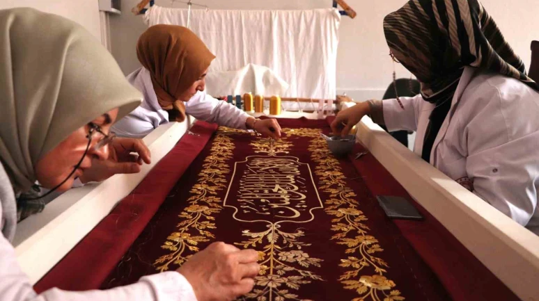 Osmanlı Mirası Puşideler Eskişehirli Kadınların Ellerinde Yeniden Hayat Buluyor