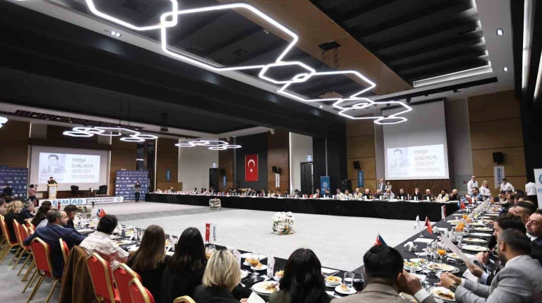 Eskişehir İş Dünyası ESMİAD Buluşmasında Bir Araya Geldi