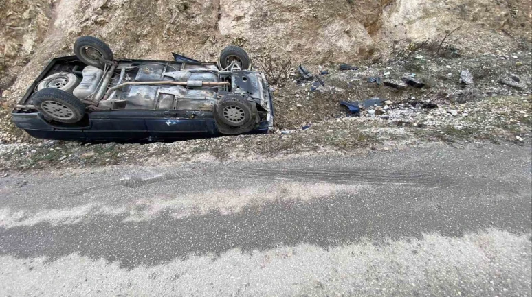 Bilecik’te Yağış Kazaya Neden Oldu: Otomobil Takla Attı