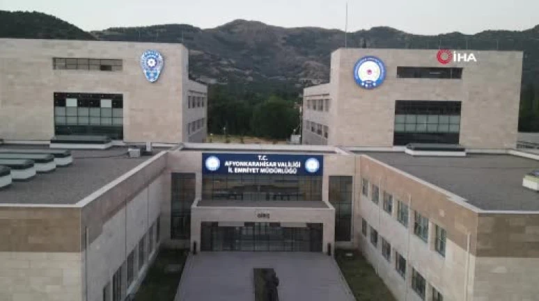 Rüşvet operasyonunda 1’i kamu görevlisi 2 kişi tutuklandı