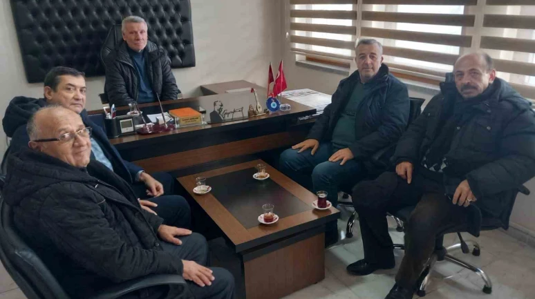 Sivrihisarlılar ve Seyitgazililer Dernek Yöneticileri Yılın İlk Gününde Buluştu