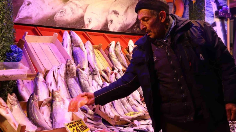 Soğuk Hava, Eskişehir’in Balık Tezgahlarını Etkiledi