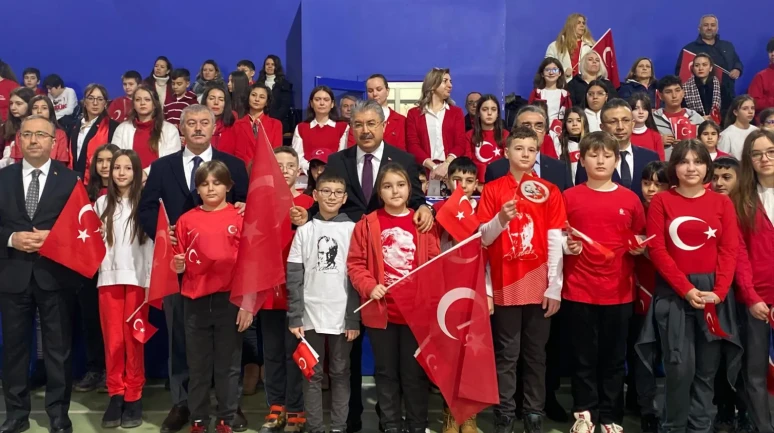 Eskişehir'de İkinci Dönem Eğitim Bayrak Töreniyle Başladı