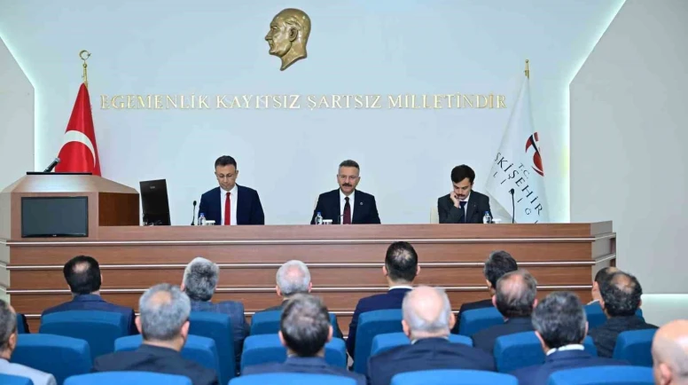 Eskişehir’de kamu projelerinin 60’ı tamamlandı, 258’i devam ediyor