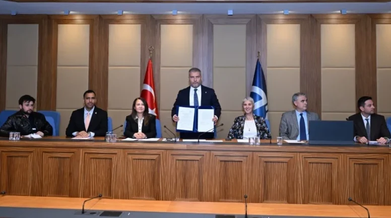 Anadolu Üniversitesi ve AIOA akademik iş birliği protokolü imzaladı
