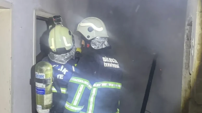 Bilecik’te Metruk Bina Yangın Meydana Geldi