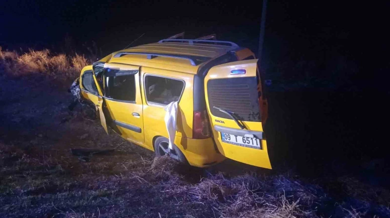 Afyonkarahisar’da Trafik Kazası: 1 Kişi Hayatını Kaybetti, 8 Kişi Yaralandı