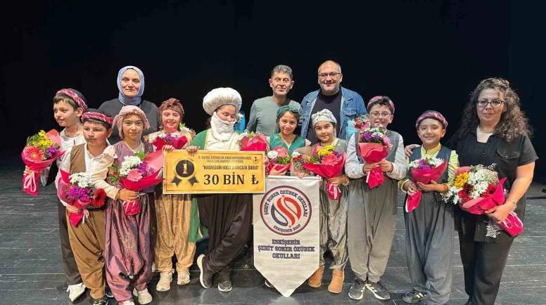 Eskişehirli öğrenciler Nasreddin Hoca Fıkra Canlandırma Yarışması’nda Türkiye birincisi oldu