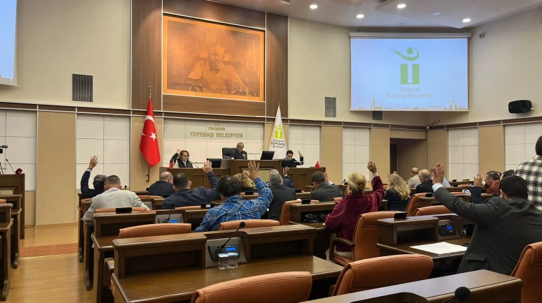 Tepebaşı Meclisi'nde Kent Berberi 2026 Tarifesi Kabul Edildi