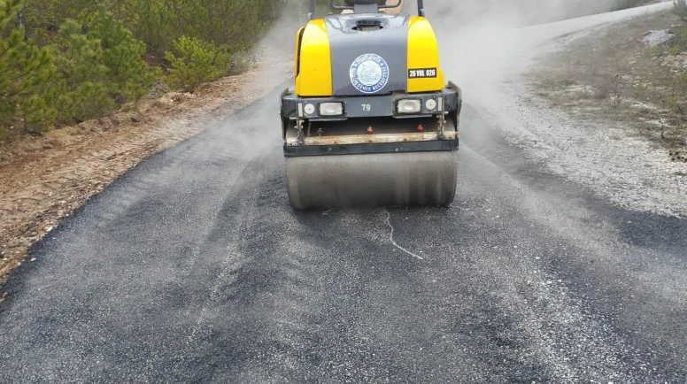 Büyükşehir, Seyitgazi’de 11,5 Kilometrelik Yolu Yeniledi