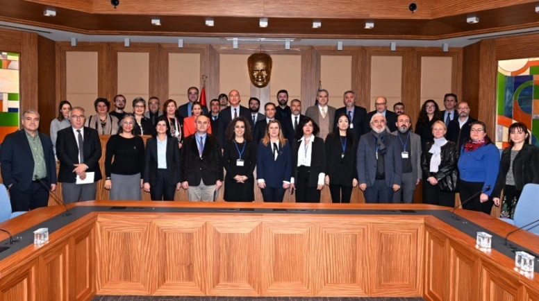 Anadolu Üniversitesi'nin 6 Bölümü FEDEK Tarafından Akredite Edildi