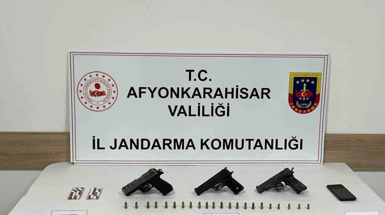 Afyonkarahisar’da Uyuşturucu ve Silah Operasyonu: 1 Tutuklama
