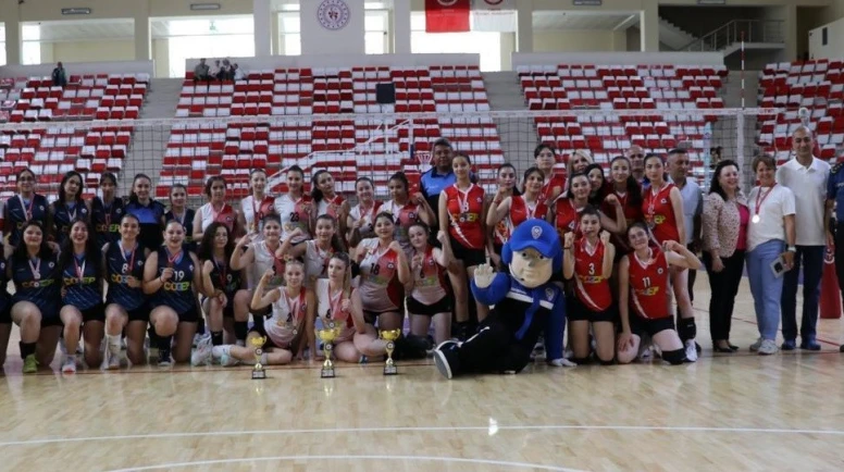 ‘Geleceğini Karartma’ projesiyle spor dolu 5 gün