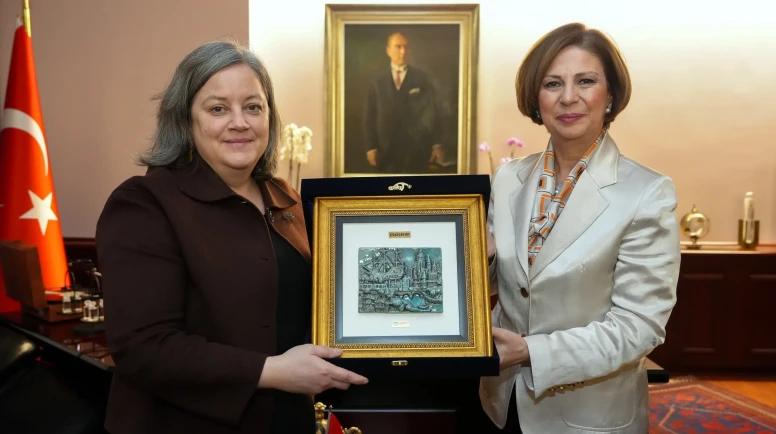 Eskişehir’de Diplomasi Buluşmaları: Başkan Ünlüce Konuklarını Ağırladı