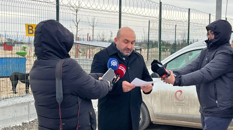 AK Parti İl Başkanı Albayrak’tan Doğal Yaşam Alanı Önünde Sert Tepki: “Bu Bir Yönetim Zafiyetidir”