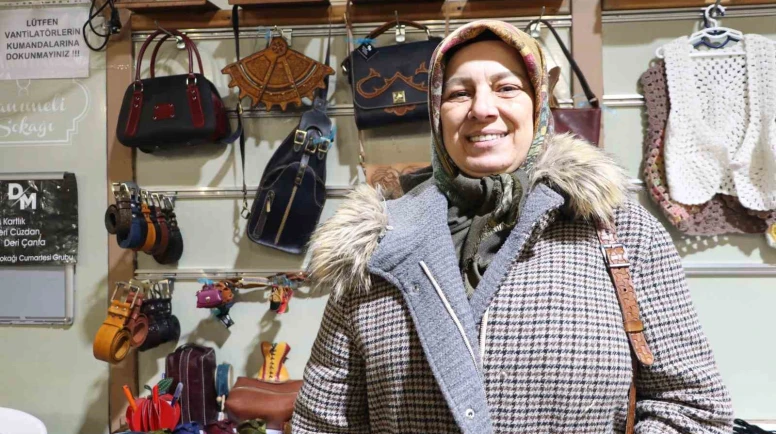 ’Sanatın Diploması El Becerisidir’ Diyen Kadının Deriyle Yazılan Başarı Hikayesi