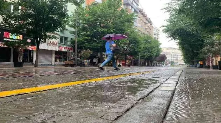 Eskişehirliler Dikkat! Kuvvetli Yağış ve Fırtına Bekleniyor