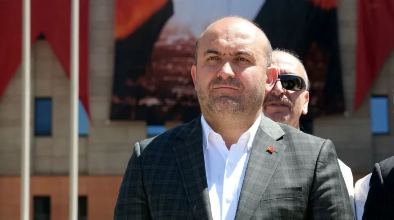 Ak Parti Eskişehir İl Başkanı Gürhan Albayrak'ın acı günü: Alaattin Öztürk son yolculuğuna uğurlandı