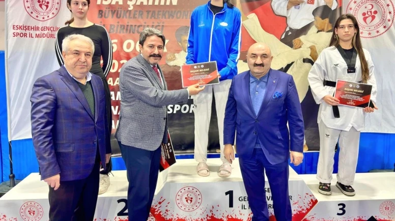 Eskişehir’de Büyükler Taekwondo İl Şampiyonası Gerçekleştirildi