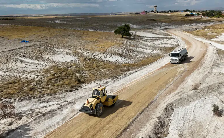 Büyükşehir Ekipleri Günyüzü’nde Yollar İçin Sahada