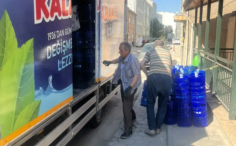 Eskişehir Sucular Odası’ndan Vatandaşa Su Desteği