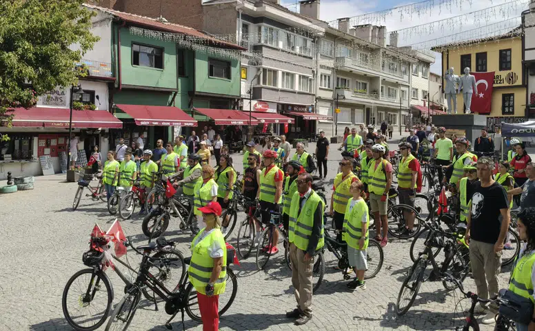 Eskişehir’de Zafer Bayramı İçin Bisiklet ve Motor Korteji