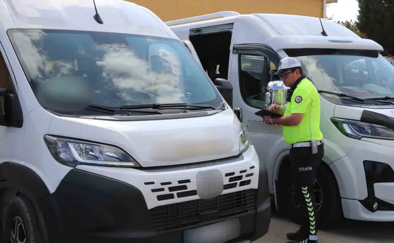 Okullar açıldı, Eskişehir’de servis denetimi başladı