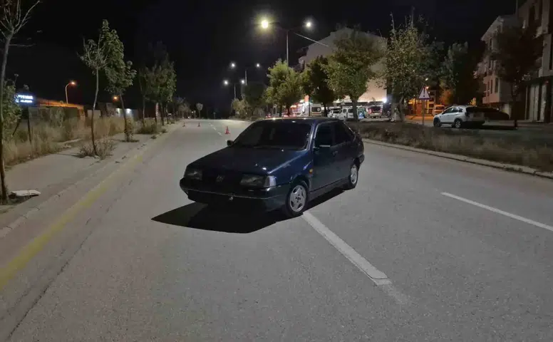 Eskişehir’de Denetimde Otomobilini Bırakıp Kaçtı