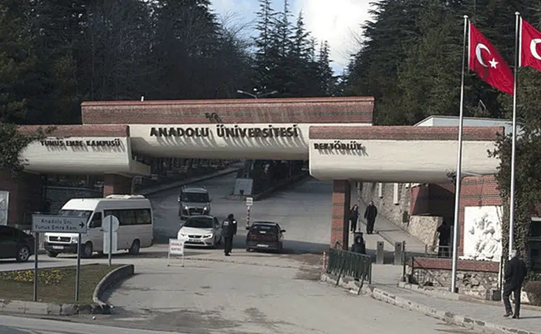 Anadolu Üniversitesi’nde İkinci Üniversite Başvuruları Başladı