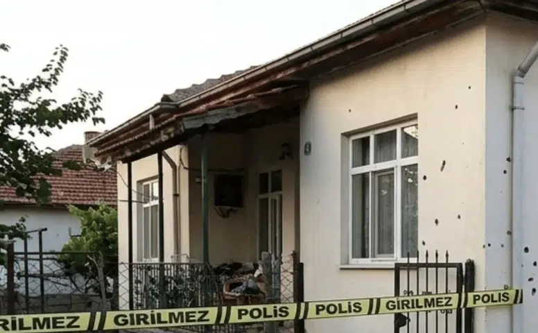 Nişanlısıyla görüştüğünü iddia ettiği akrabasını tüfekle tehdit etti