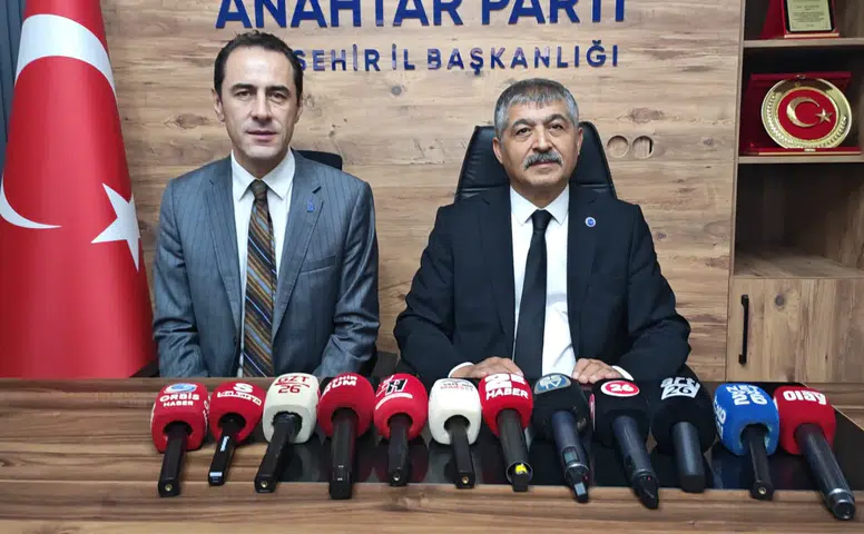 Hayati Çetin: “Biz Konuşan Değil, Dinleyen Bir Partiyiz”