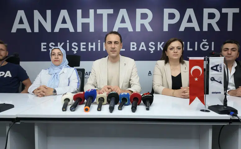 Ölce: Eskişehirspor Tesisi Neden Boş Bekliyor?