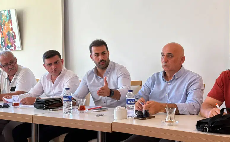 YENİ Parti Eskişehir teşkilatı ilçe başkanlarıyla toplantı yaptı