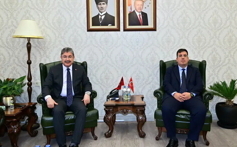 Adalet Bakan Yardımcısı Tuncay’dan Eskişehir Valisi Yılmaz’a Ziyaret