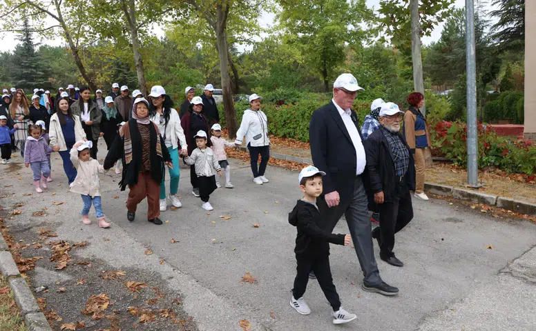 Odunpazarı’nda iki nesil aynı yürüyüşte buluştu