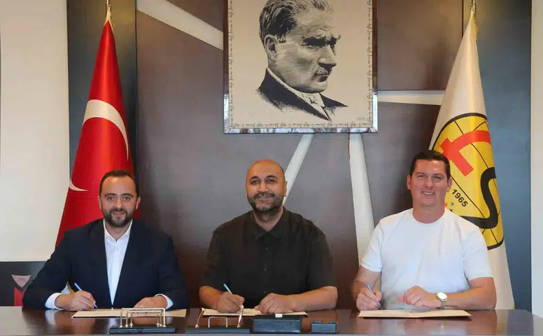 Eskişehirspor Basketbol Akademisi İçin İmzalar Atıldı