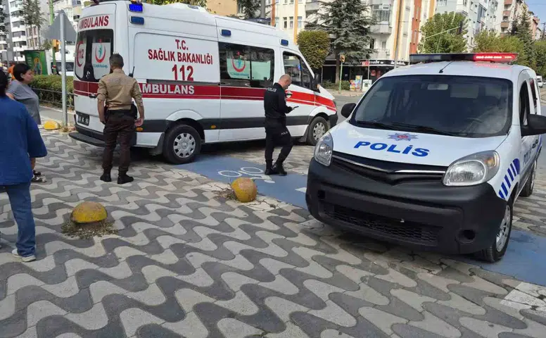 Eskişehir’de Otomobilin Çarptığı Yaşlı Kadın Yaralandı