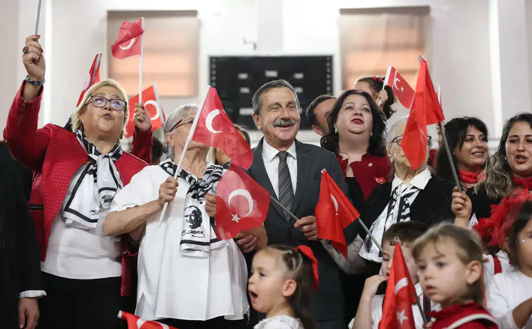 Tepebaşı’nda Cumhuriyet Coşkusu Üç Nesli Buluşturdu