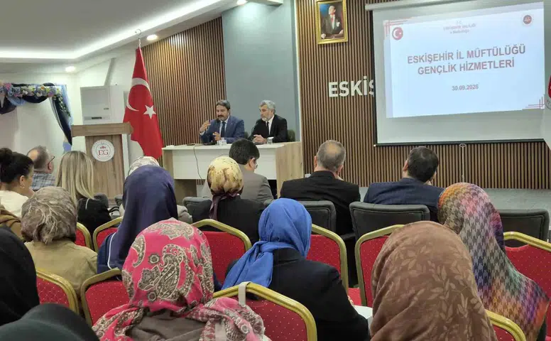 Eskişehir’de Gençlik Hizmetleri İçin Ortak Masa