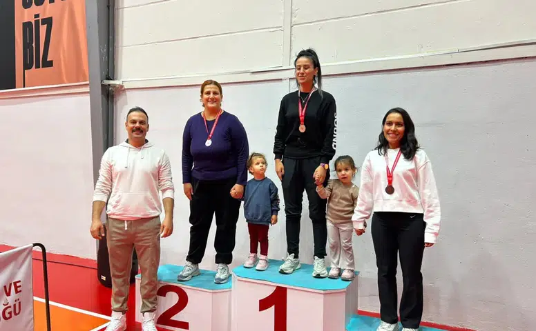 Sivrihisar’da Cumhuriyet Bayramı Dart Turnuvası Tamamlandı