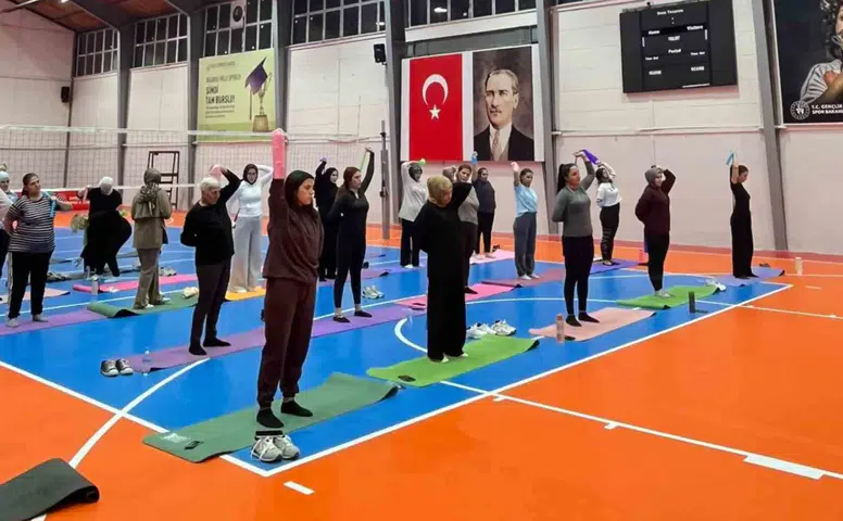 Sivrihisar’da 57 kadın pilates kursunda buluştu