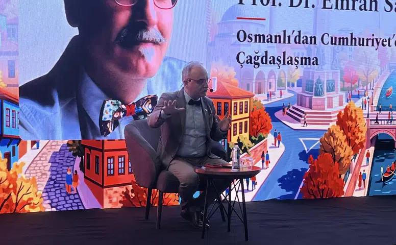 Emrah Safa Gürkan, Eskişehir’de Diş Hekimleriyle Buluştu