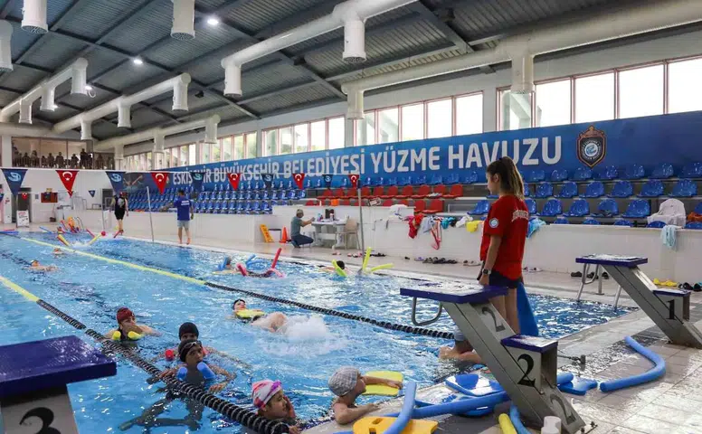 Eskişehir’de Yüzme Kursu Kayıtları 27 Ekim’de