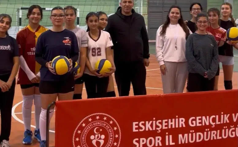 Beylikova Gençlik Merkezi’nin Üye Sayısı 900’ü Aştı